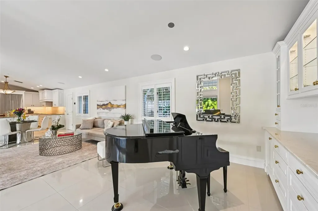1121 Morningside Place Sarasota FL 34236