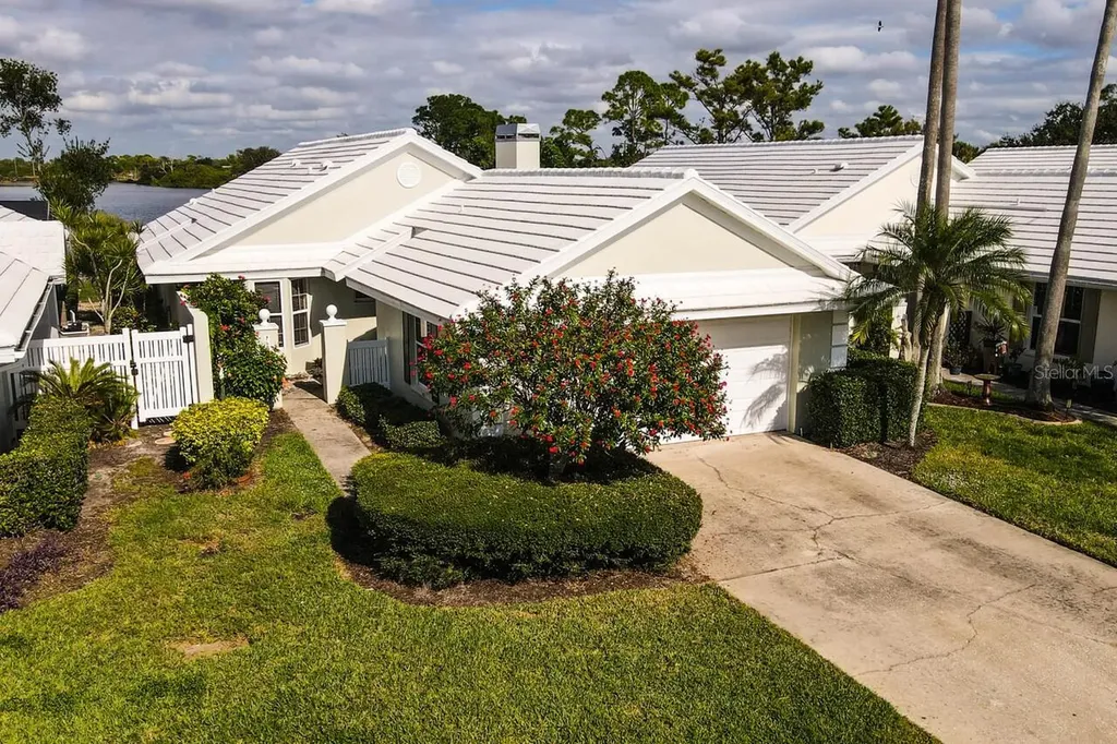 768 Harrington Lake Drive N Venice FL 34293