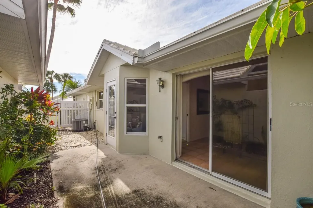 768 Harrington Lake Drive N Venice FL 34293