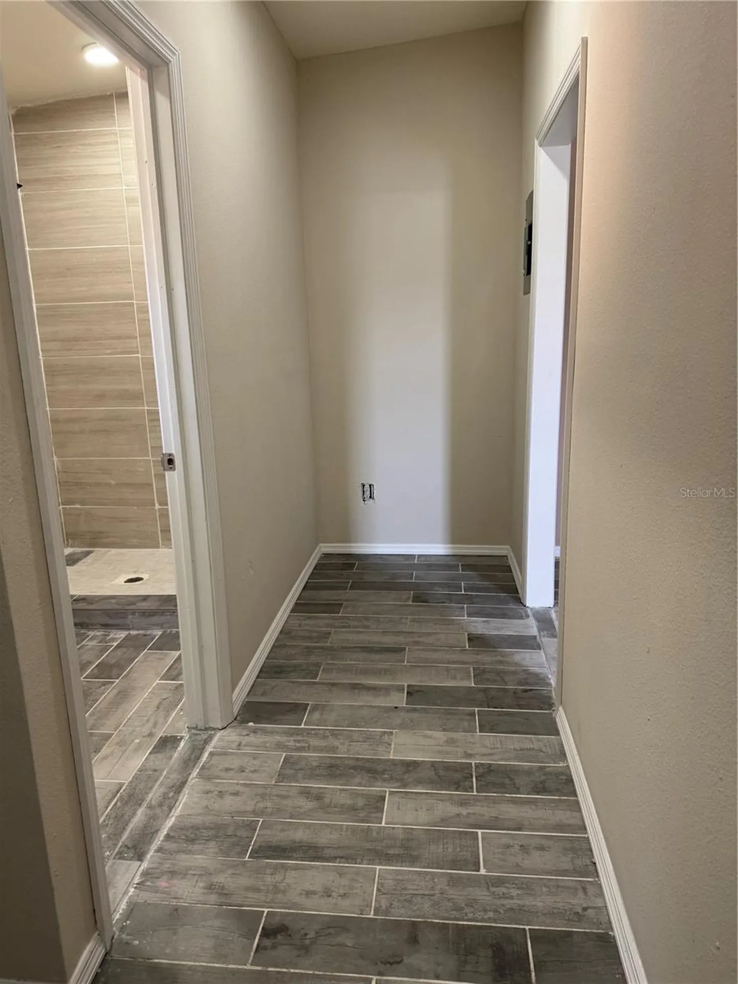 3719 Meadowbreeze Drive Tampa FL 33619