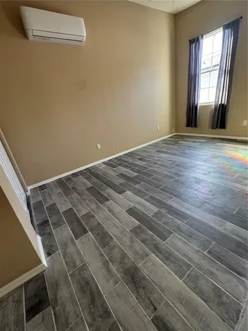 3719 Meadowbreeze Drive Tampa FL 33619
