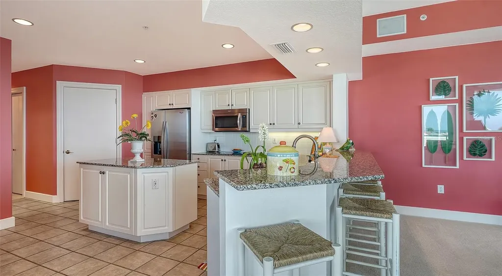 4561 Gulf Of Mexico Drive Longboat Key FL 34228
