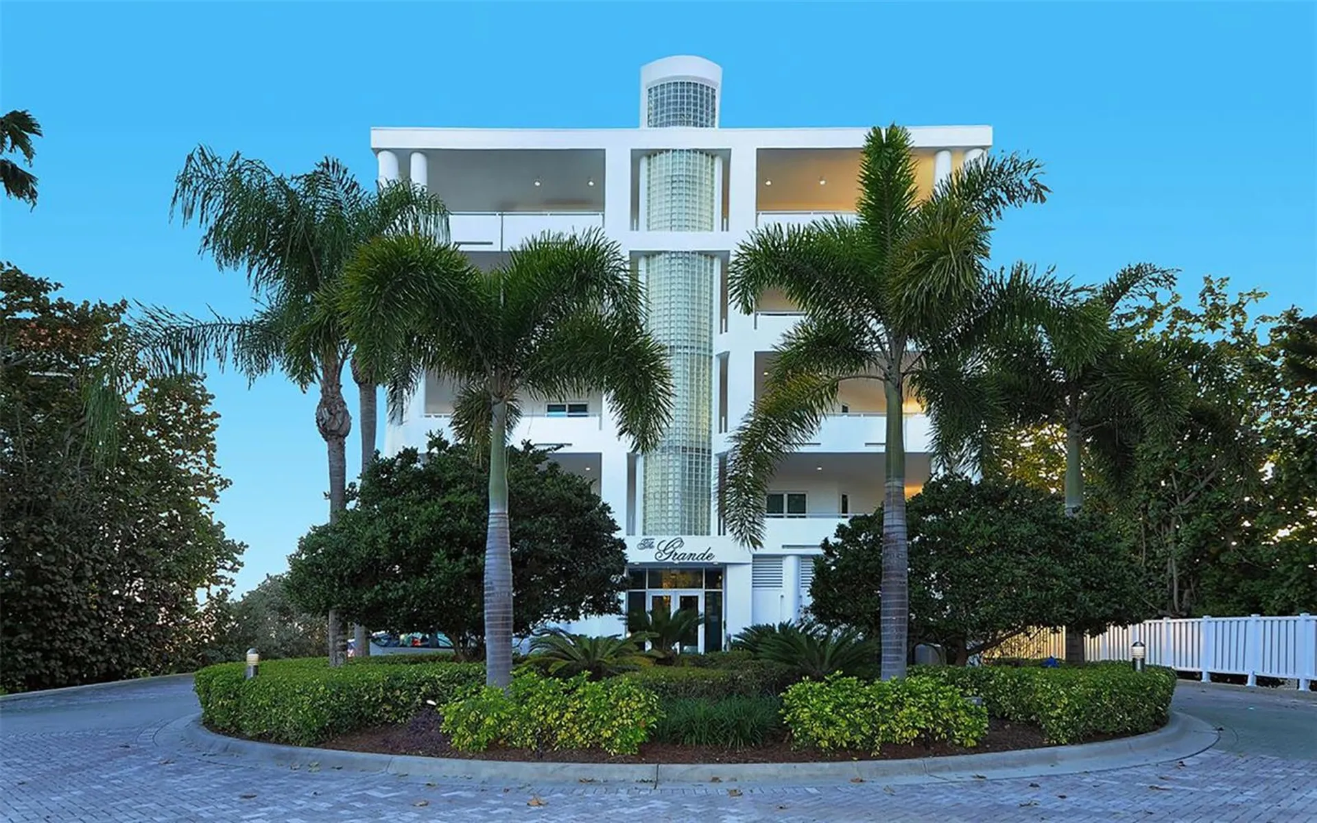 4561 Gulf Of Mexico Drive Longboat Key FL 34228