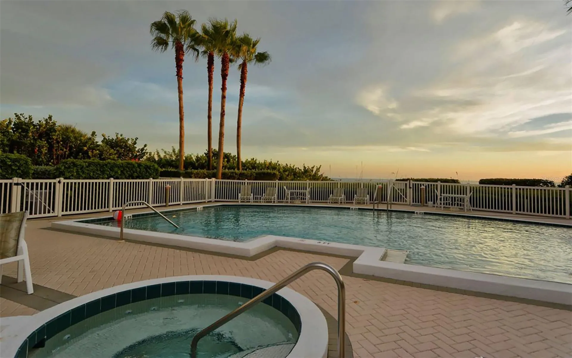 4561 Gulf Of Mexico Drive Longboat Key FL 34228