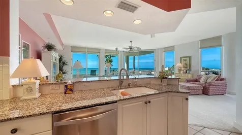 4561 Gulf Of Mexico Drive Longboat Key FL 34228