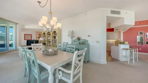 4561 Gulf Of Mexico Drive Longboat Key FL 34228