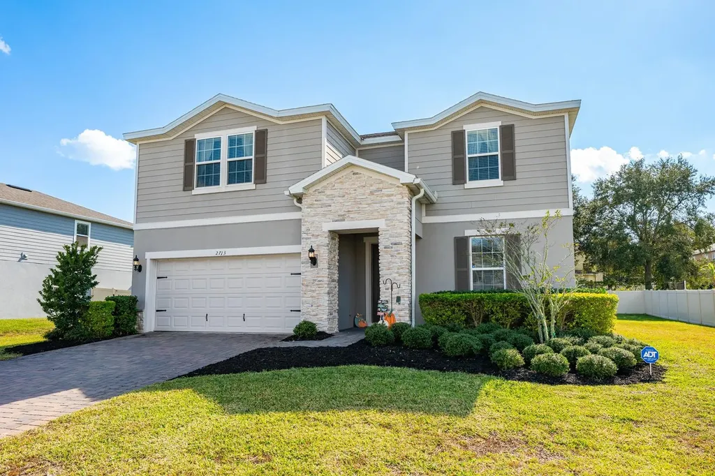 2713 Hilltop Loop Apopka FL 32712