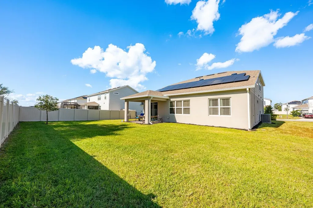 2713 Hilltop Loop Apopka FL 32712