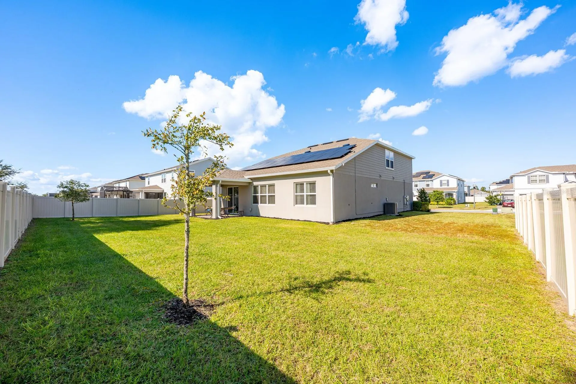 2713 Hilltop Loop Apopka FL 32712
