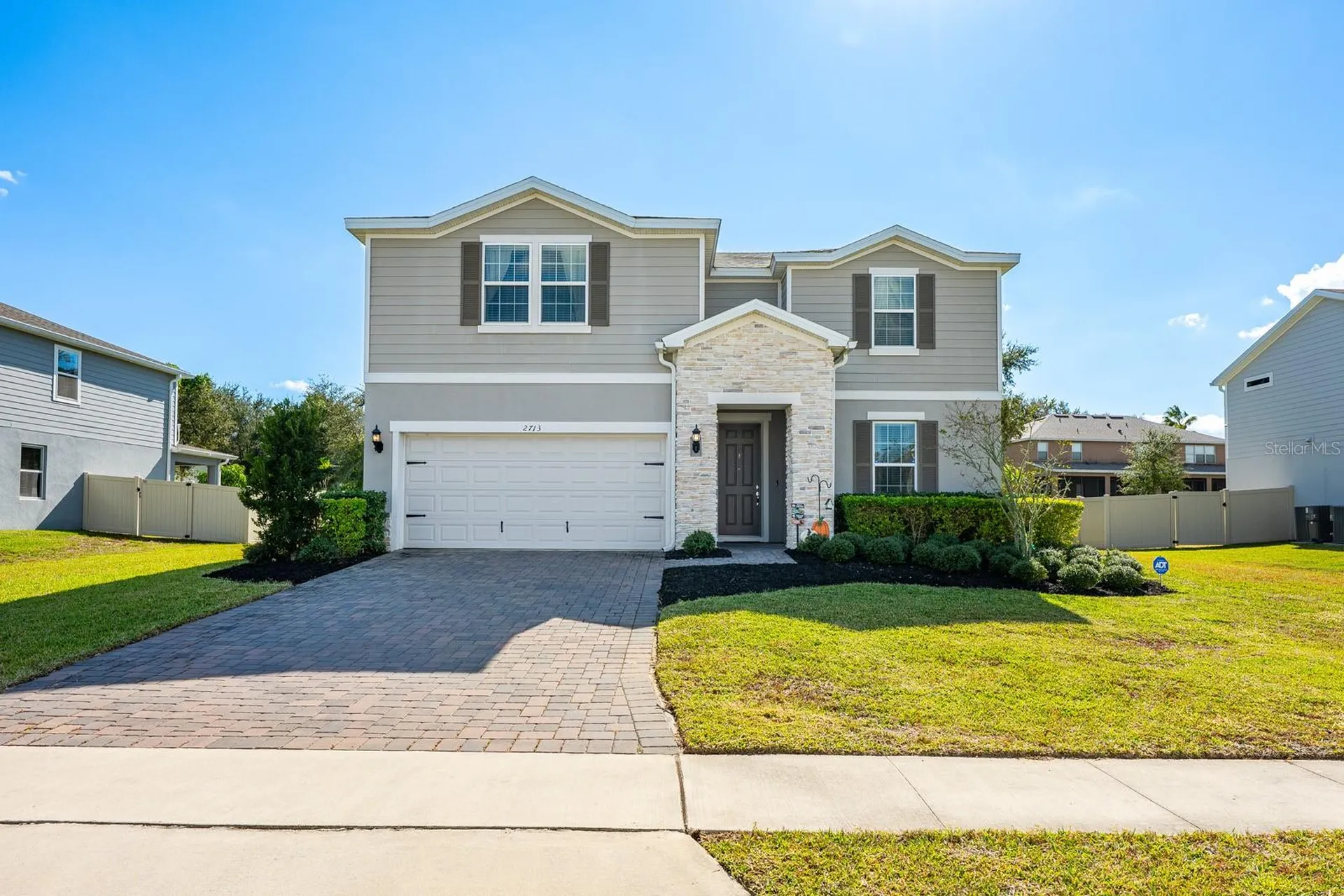 2713 Hilltop Loop Apopka FL 32712