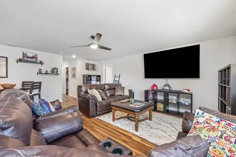 2713 Hilltop Loop Apopka FL 32712