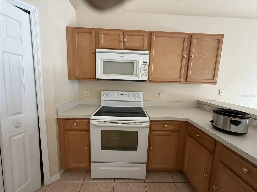 1158 Saint Tropez Court Kissimmee FL 34759