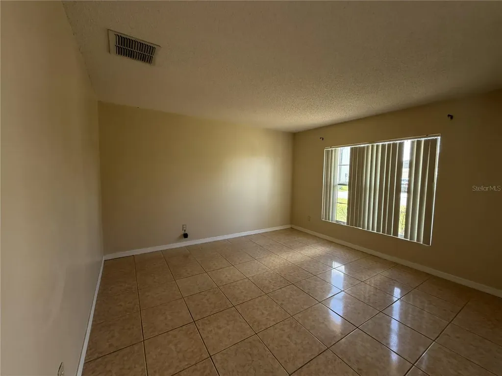 1158 Saint Tropez Court Kissimmee FL 34759