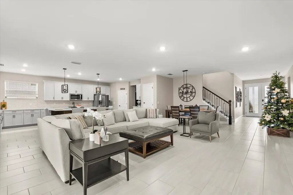 2124 Keystone Pass Boulevard Minneola FL 34715