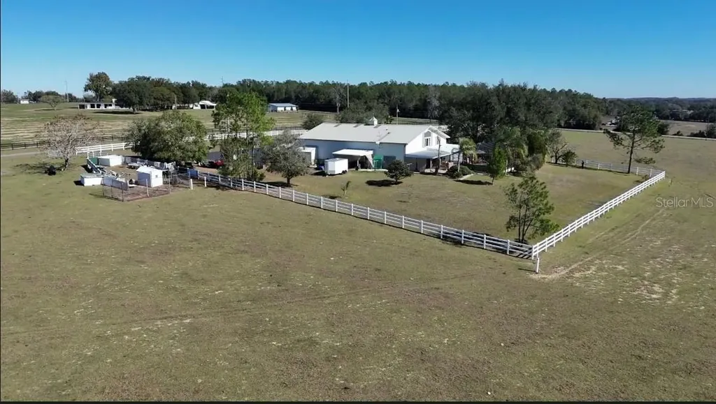 17725 Powerline Road Dade City FL 33523
