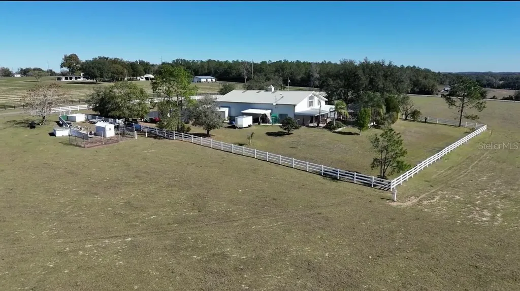 17725 Powerline Road Dade City FL 33523