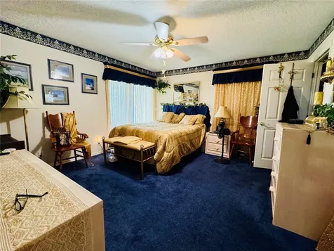 17725 Powerline Road Dade City FL 33523