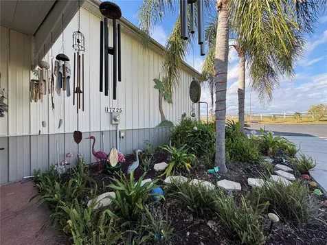 17725 Powerline Road Dade City FL 33523