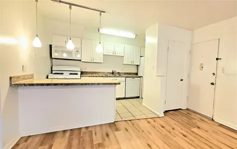 1700 SW 16th Court Gainesville FL 32608