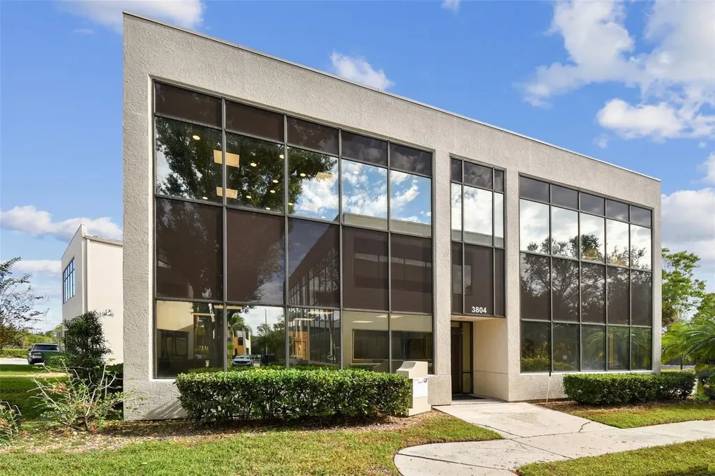 3804 Gunn Highway Tampa FL 33618