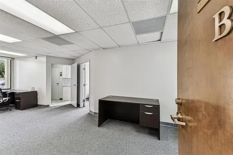 3804 Gunn Highway Tampa FL 33618