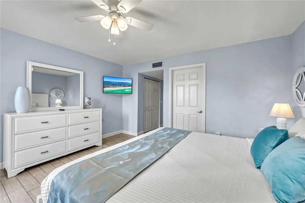 1801 Gulf Drive N Bradenton Beach FL 34217