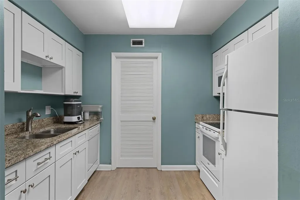 260 Crown Oaks Way Longwood FL 32779
