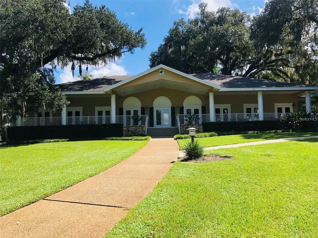 260 Crown Oaks Way Longwood FL 32779