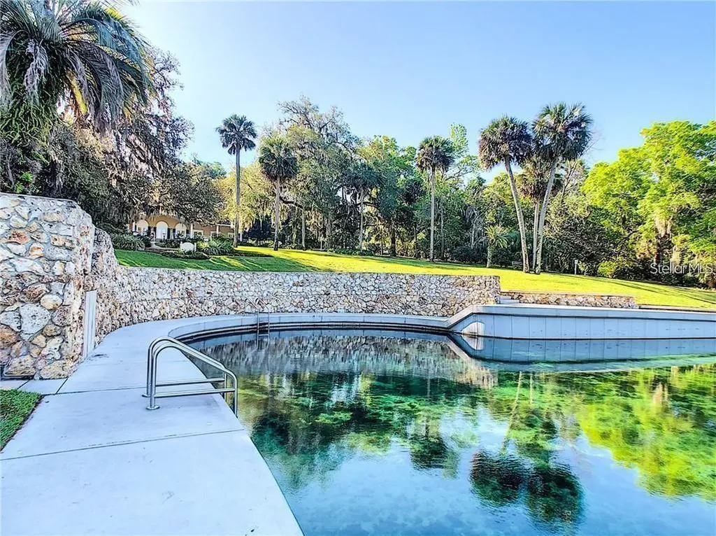 260 Crown Oaks Way Longwood FL 32779