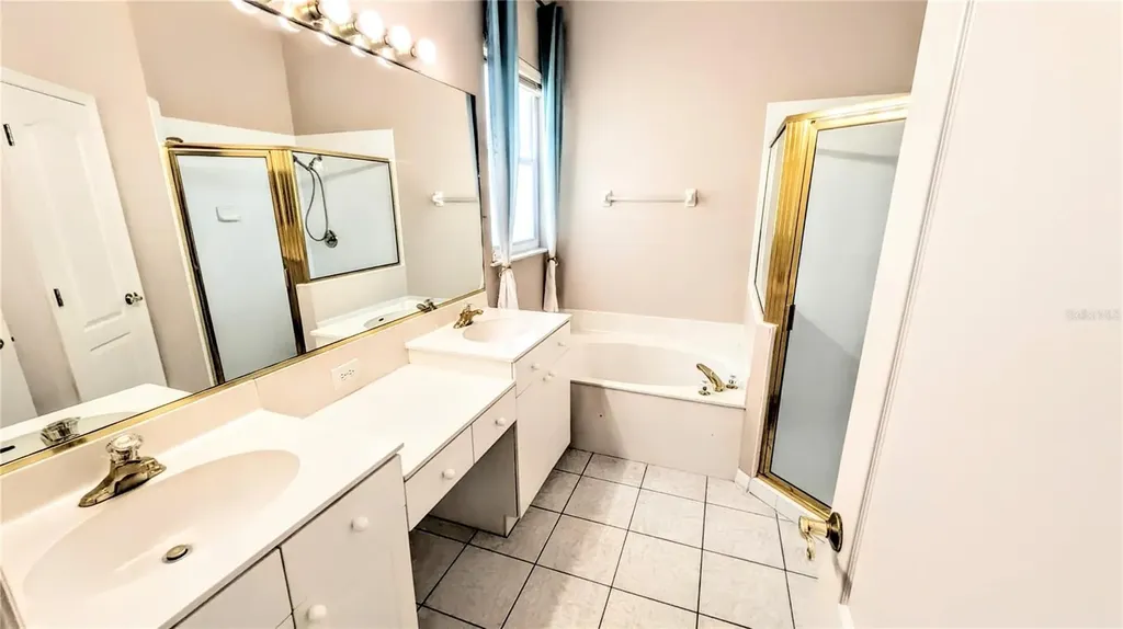 6826 Winslow Street Sarasota FL 34243