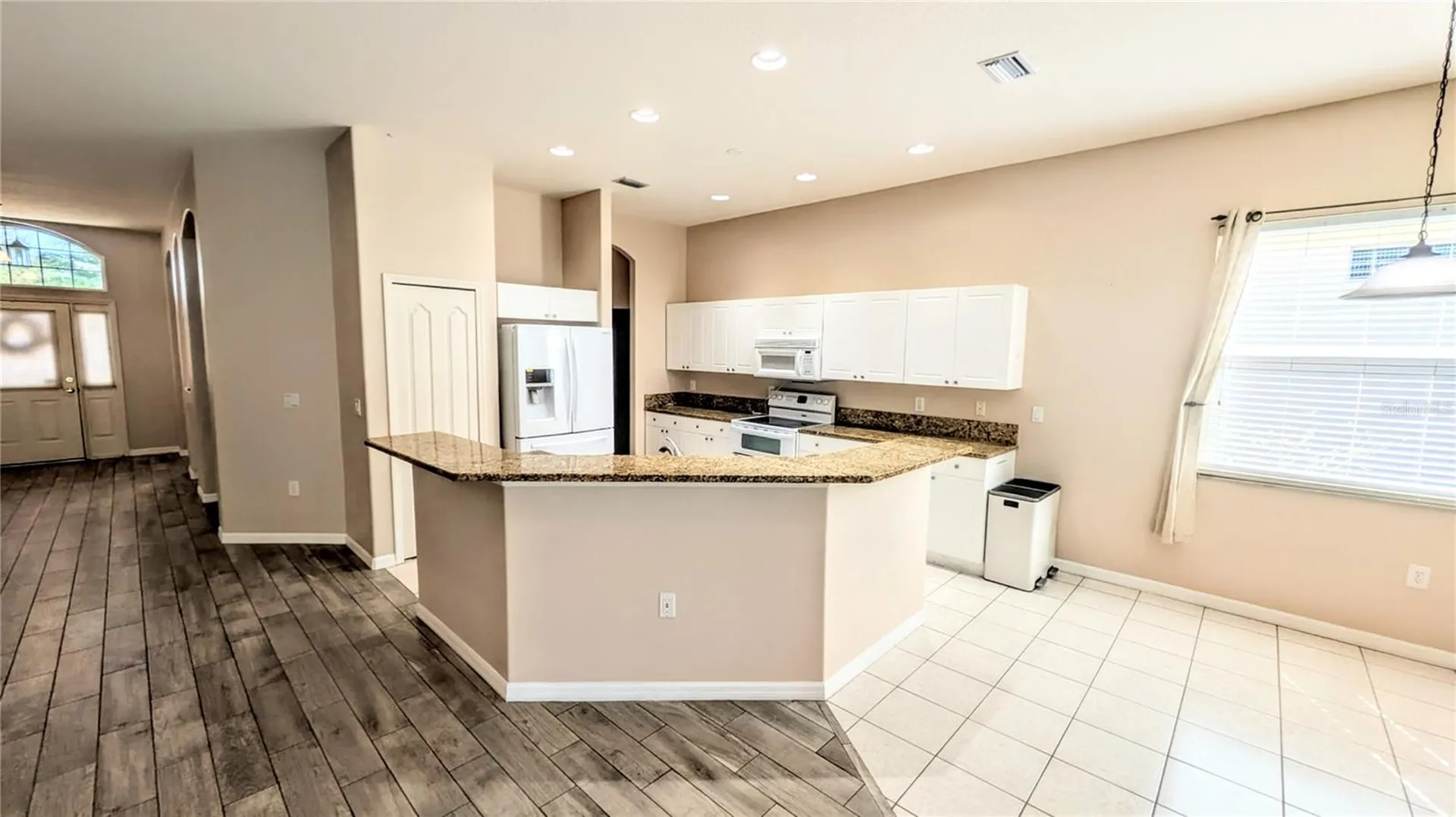 6826 Winslow Street Sarasota FL 34243