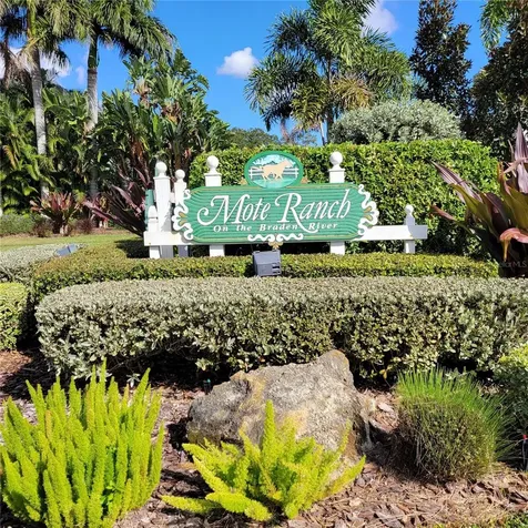 6826 Winslow Street Sarasota FL 34243
