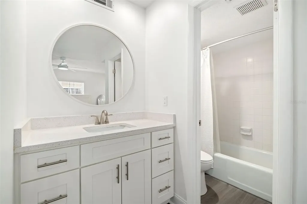 5459 Hansel Orlando FL 32809