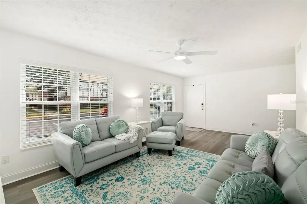 5459 Hansel Orlando FL 32809