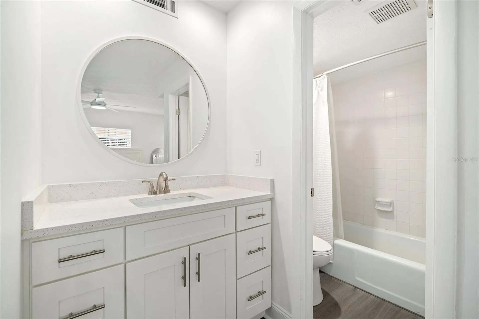 5459 Hansel Orlando FL 32809