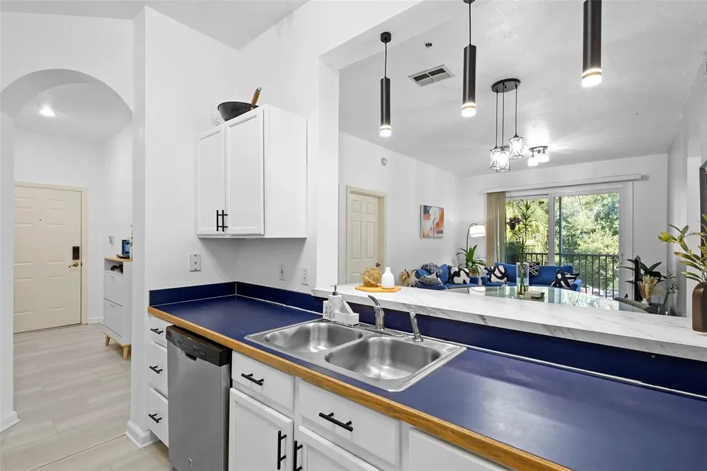 1224 S Hiawassee Road Orlando FL 32835