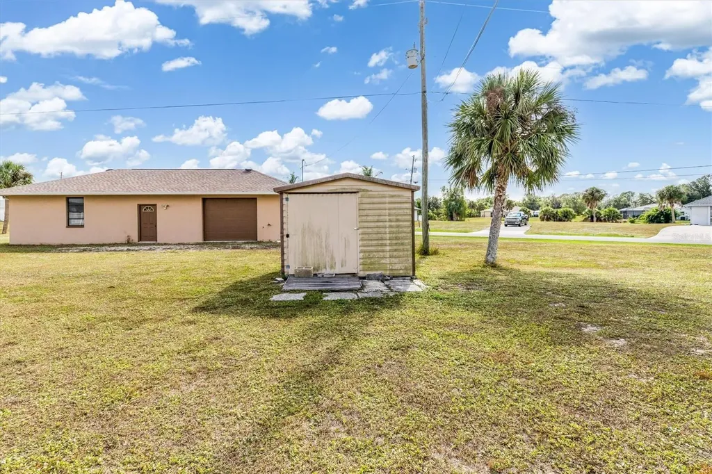 11869 Newgate Avenue Port Charlotte FL 33981