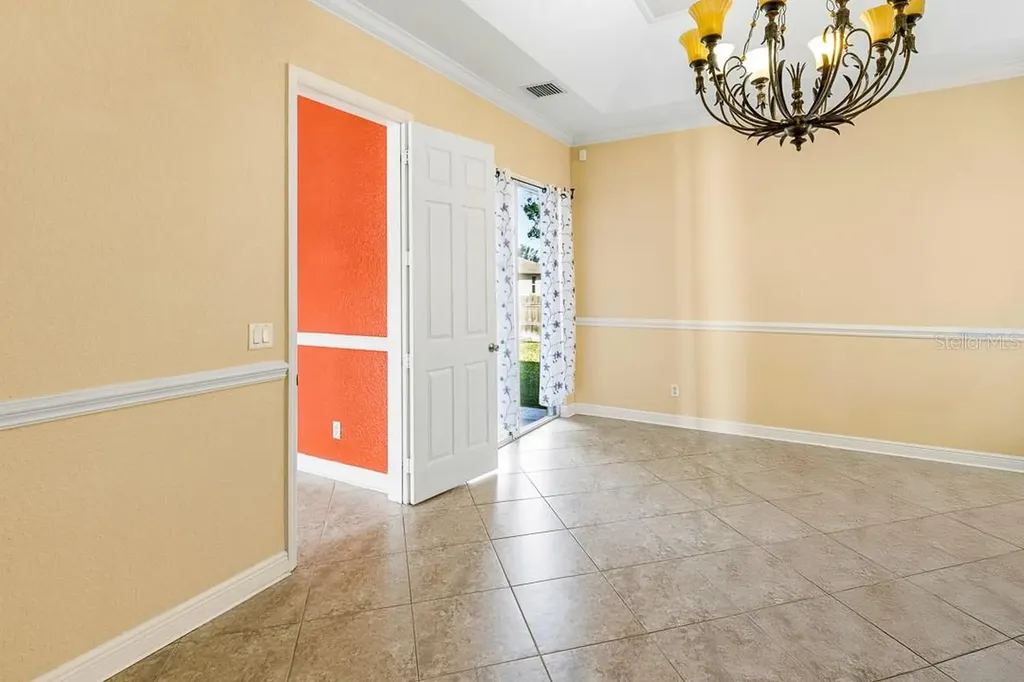 2081 SW Bayshore Boulevard Port St Lucie FL 34984