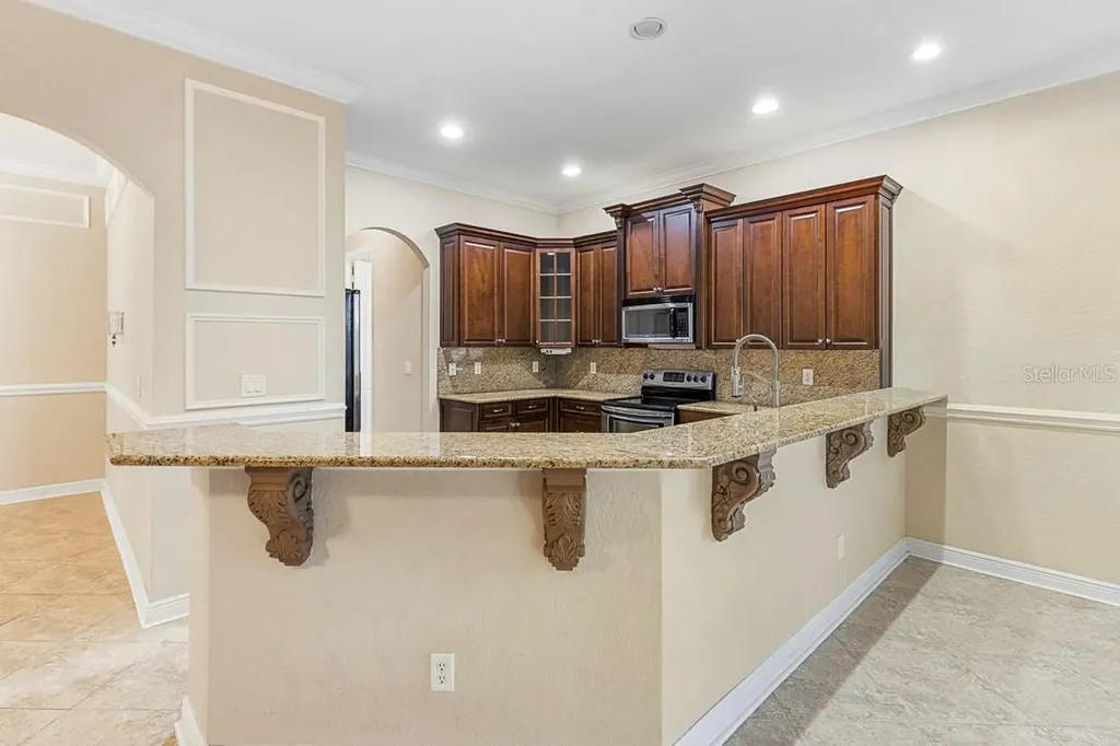 2081 SW Bayshore Boulevard Port St Lucie FL 34984