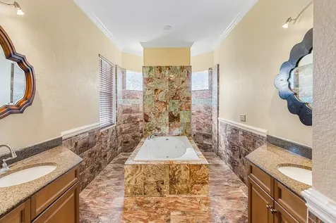 2081 SW Bayshore Boulevard Port St Lucie FL 34984