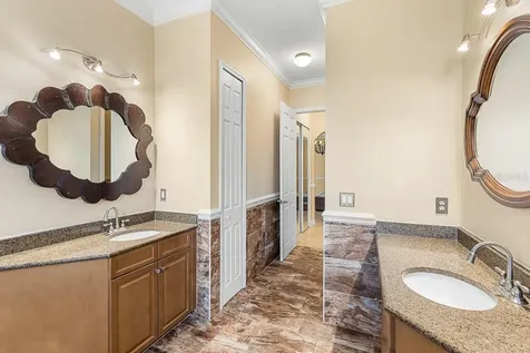 2081 SW Bayshore Boulevard Port St Lucie FL 34984