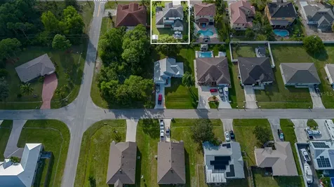 2081 SW Bayshore Boulevard Port St Lucie FL 34984