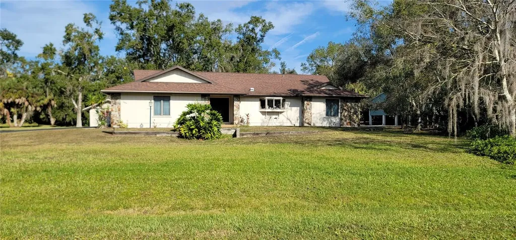 3664 Walden Pond Drive Sarasota FL 34240