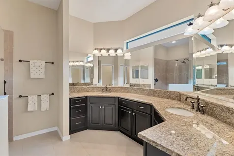 7909 Rio Bella Place Bradenton FL 34201