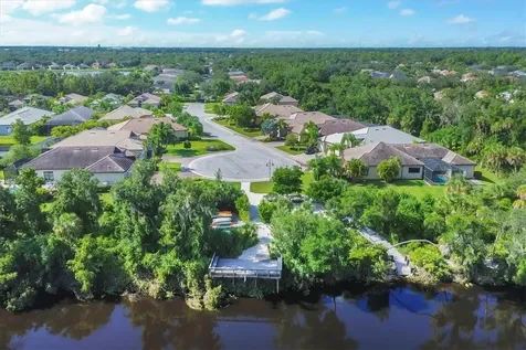 7909 Rio Bella Place Bradenton FL 34201