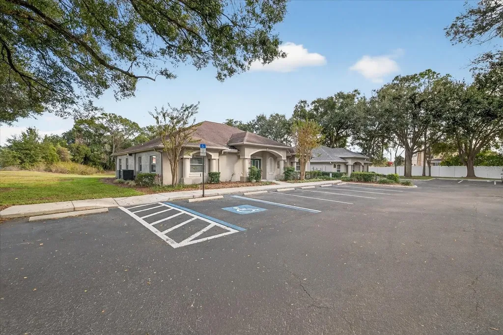 2901 Busch Lake Boulevard Tampa FL 33614