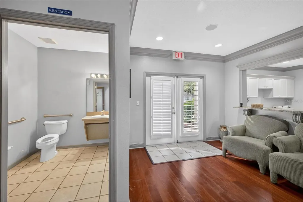 2901 Busch Lake Boulevard Tampa FL 33614