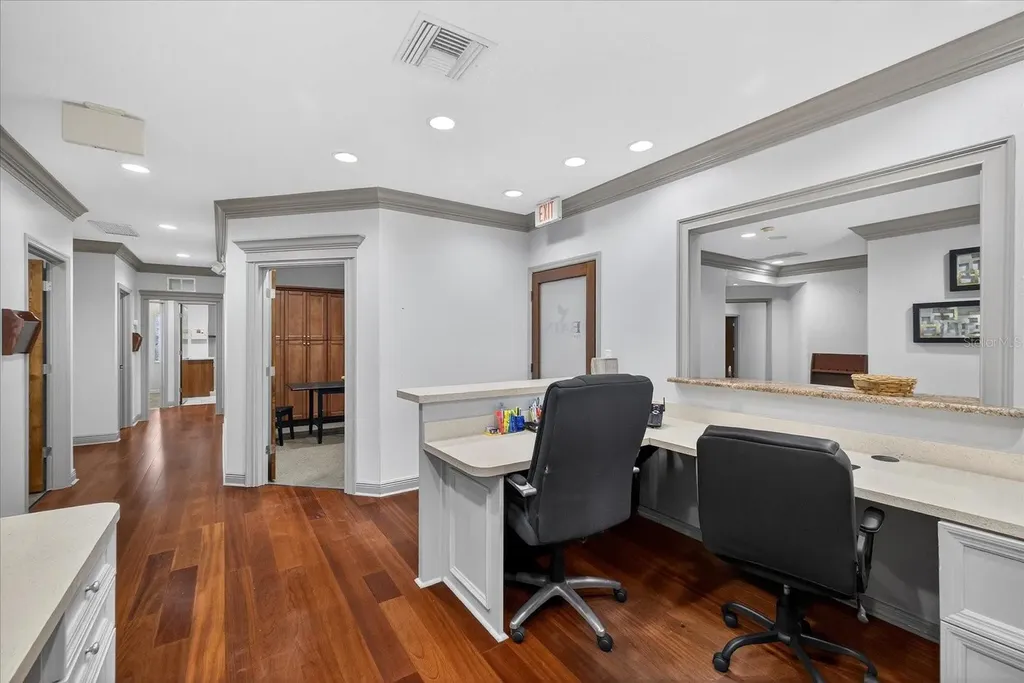 2901 Busch Lake Boulevard Tampa FL 33614