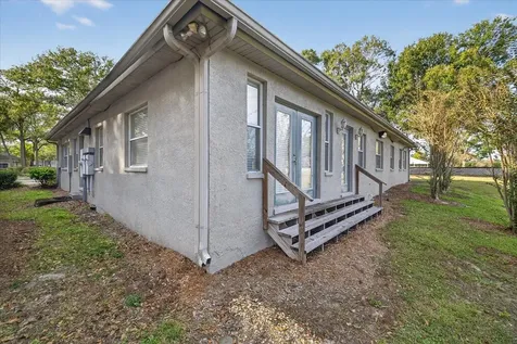 2901 Busch Lake Boulevard Tampa FL 33614