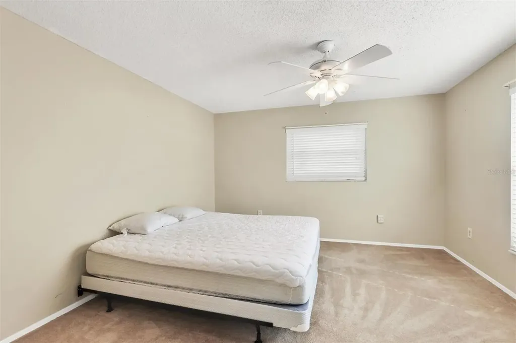 2105 39th Street W Bradenton FL 34205